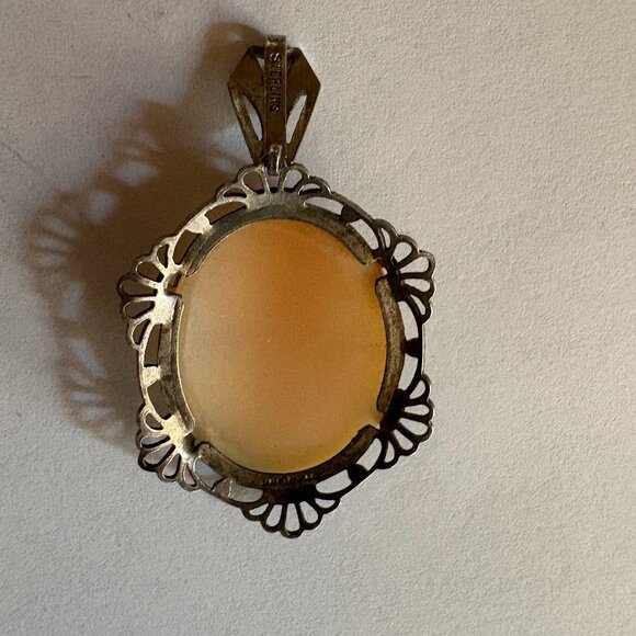 OLD VICTORIAN Sterling Silver FILIGREE CARVED SHELL CAMEO Left Facing PENDANT! - Picture 4 of 5
